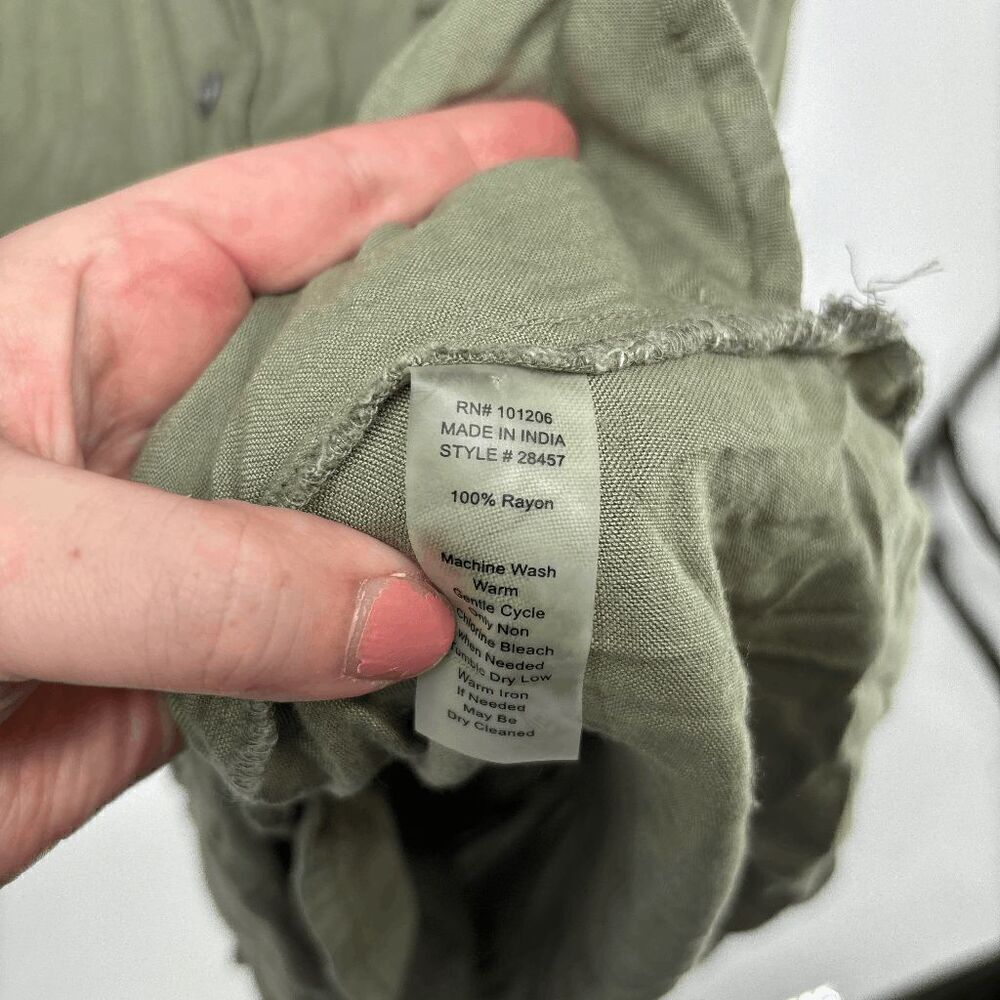 Soft Surroundings Tunic Womens army green used buttoned collar top medium - Picture 4 of 5